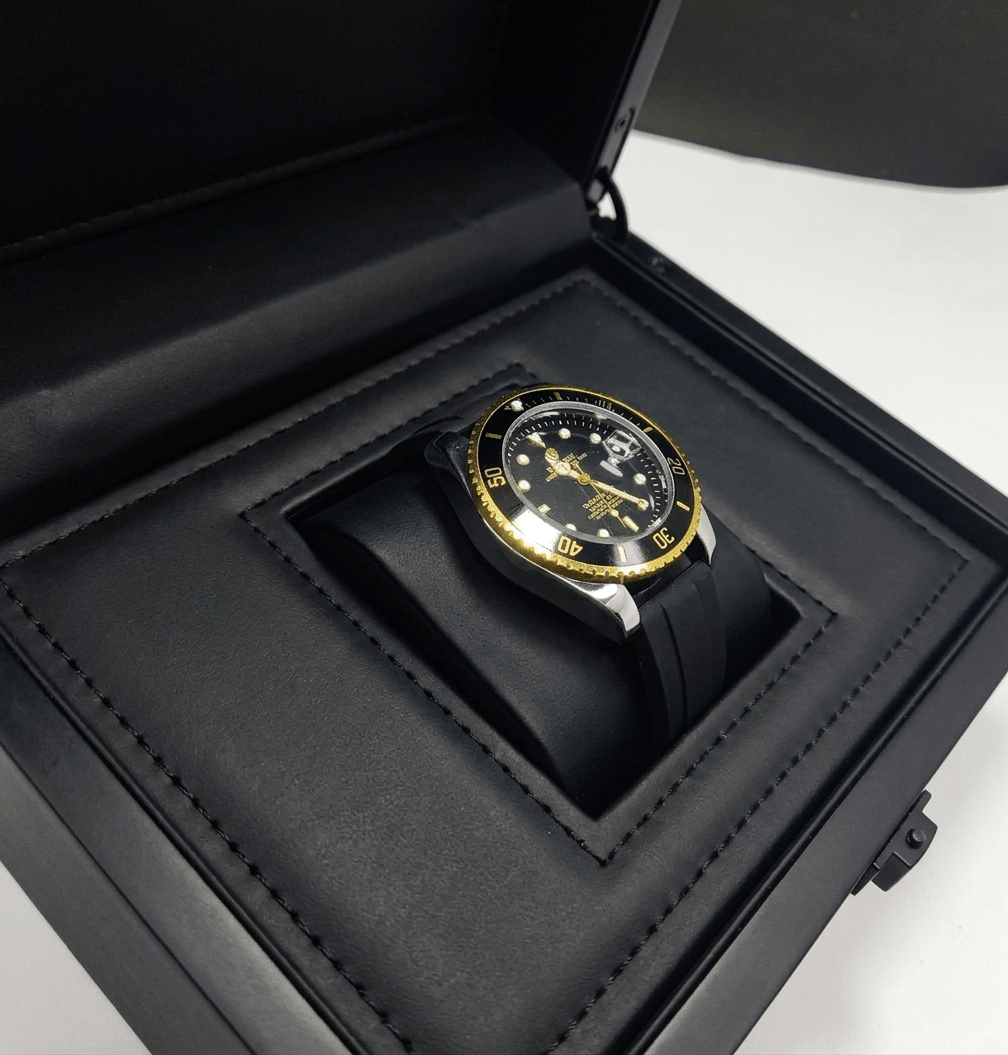 Rol - ex Submariner date just - luxury men watch | Hero Lifestyle